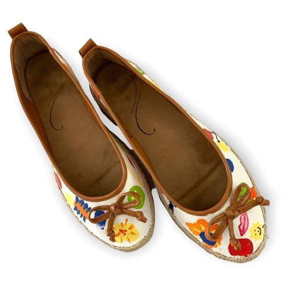 Hand Painted White Espadrilles 9 - Picture 4 of 7